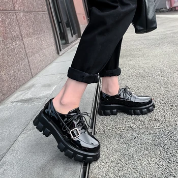 Sieviešu dzīvokļos platforma mokasīni dāmas melnā ikdienas apavi apaļu purngalu bieza soled apavi Mokasīni Dāmas Vīteņaugi Trenažieri izmēra 46