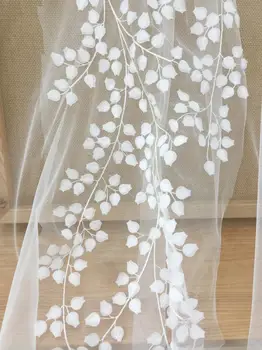 3D off white vīnogulāju ziedi ziedu mežģīņu aplikācijas 3D tilla mežģīnes, izšuvumi pacth motīvs par līgavas kleita plīvuri couture dizains