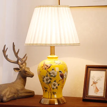 Amerikāņu Retro Keramikas Galda Lampas Guļamistabas, viesistaba, kabinets Jauna, Ķīniešu Stila Dekoratīvas Lampas Kāzu Gultas Lampa