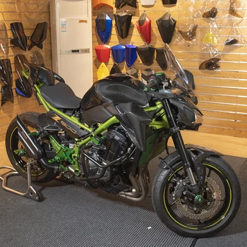 Motocikla degvielas Tvertne Pusē Melns Vāciņš Panelis Aptecētājs Slēgs Par Kawasaki Z900 ZR900 ZR 900 Z 900 2017 2018 2019 2020 Oglekļa Šķiedras