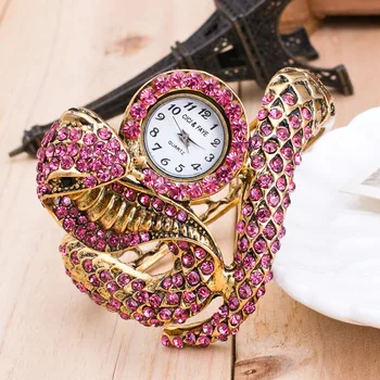 Zelta Luksusa Serpentīns Sieviešu Rokassprādze Pulksteņu Rhinestones Dāmas Kleitu Skatīties Modes Kvarca rokas Pulkstenis reloj mujer Pulksteni Dāvanas