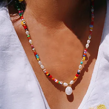 Boho stila dabas pērle, kulons, kaklarota, krāsains rīsu lodītes, samaisa un saskaņot modes varavīksnes ilgi, apģērbu aksesuāri, acu necklac