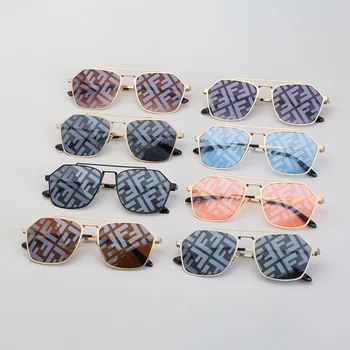 Unisex futūristisks fendii logo saulesbrilles sievietēm, vīriešiem uv400 augstas kvalitātes polarizētās laukumā braukšanas brilles oculos de sol feminino