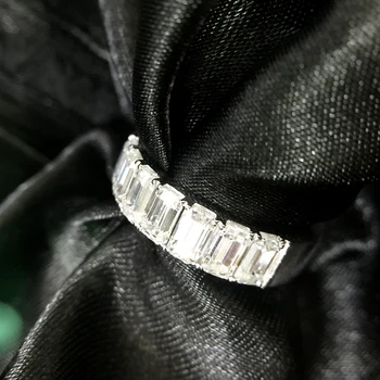 AEAW Cietā 14K Baltā Zelta 585 Emerald Baltmaizi 2Ctw F Krāsu Saderināšanās Joslas Gredzenu, Kāzu Moissanite Puse Mūžība Band Sievietēm