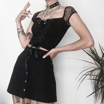 Vasaras Topi Goth Vintage T-krekls Sievietēm Bodycon Pārsējs Mežģīnēm Melni T-krekli Gothic Streetwear Sexy Sieviete Top Gadījuma Acs Tee