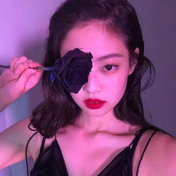 Kpop korejas Slavenību pašu korejiešu Rozā vizuļi bez piedurknēm cilpas Kleita sieviešu vasaras Nakts klubs Sexy Backless mežģīnes-up mini kleitas