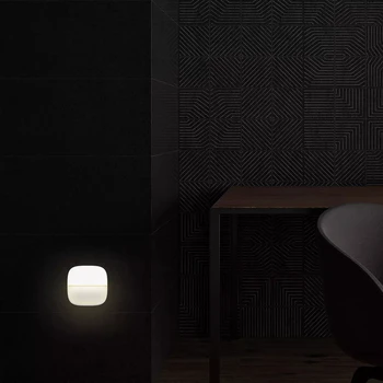 Xiaomi Youpin Yeelight plug-in nakts gaismas sensoru versija silts balts enerģijas taupīšanas apgaismojuma sensoru, lai dzīvojamā istaba un guļamistaba