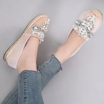 Līdz 2018. gada Pavasarī jauno modes karstā pārdošanas sievietes ikdienas apavi krāšņs dimants fāzēm dzīvoklis kurpes Rhinestone Spīdīgu mokasīni disku apavi