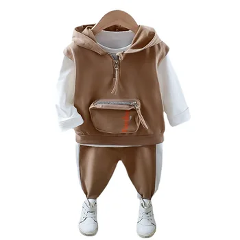 Zēna uzvalku pavasarī ir 2021. mazu bērnu baby lielas kabatas veste, jaka divu gabals, bērnu apģērbu modes tendencēm