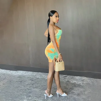 2020. Gadā Tie Krāsošanas Ruched Apsēju, Seksīga Mini Kleita Vasaras Sieviešu Modes Streetwear Tērpiem Kluba Sundress