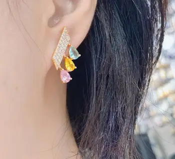 Jauno modes vienkāršu temperaments krāsu zircon mazi auskari vasaras saldais dāmas auss piederumi