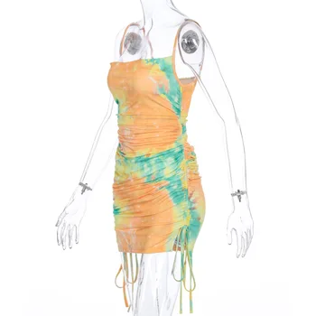 2020. Gadā Tie Krāsošanas Ruched Apsēju, Seksīga Mini Kleita Vasaras Sieviešu Modes Streetwear Tērpiem Kluba Sundress