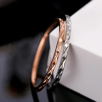 Titāna tērauda gredzens modes jauns pāris gredzenu nerūsējošā tērauda rotaslietas, radošas personības cut-out astes gredzenu