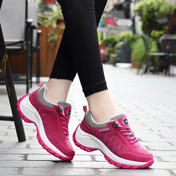 Čības sieviešu skriešanas apavi ir 2021. cietā šņorējamās kurpes sieviete elpojošs platforma čības sieviešu sporta apavi chaussures femme