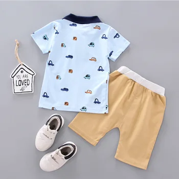 2020. gada vasaras bērnu apģērbu zēns uzvalks auto drukāšanas atloks ar īsām piedurknēm + šorti 2 gabali Zēnu drēbes