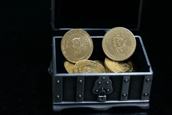 KOMIKSU KLUBA HCMY 10pcs/daudz wow Alianses Bars pieminētu metāla monētas dāvanu metāla kārba Kolekcija