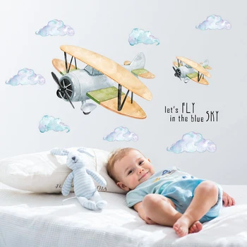 Bērnu istabas karikatūra lidmašīnas uzlīmes guļamistaba dekori mājas dekoru, sienas plakātu pašlīmējošas sienas uzlīmes istabas dekorēšanai